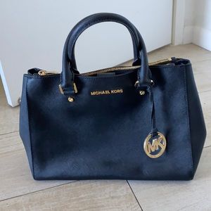 Michale Kors Handbag